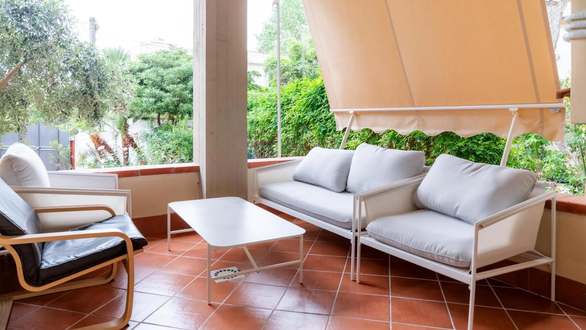 Mondello Cottage شقة